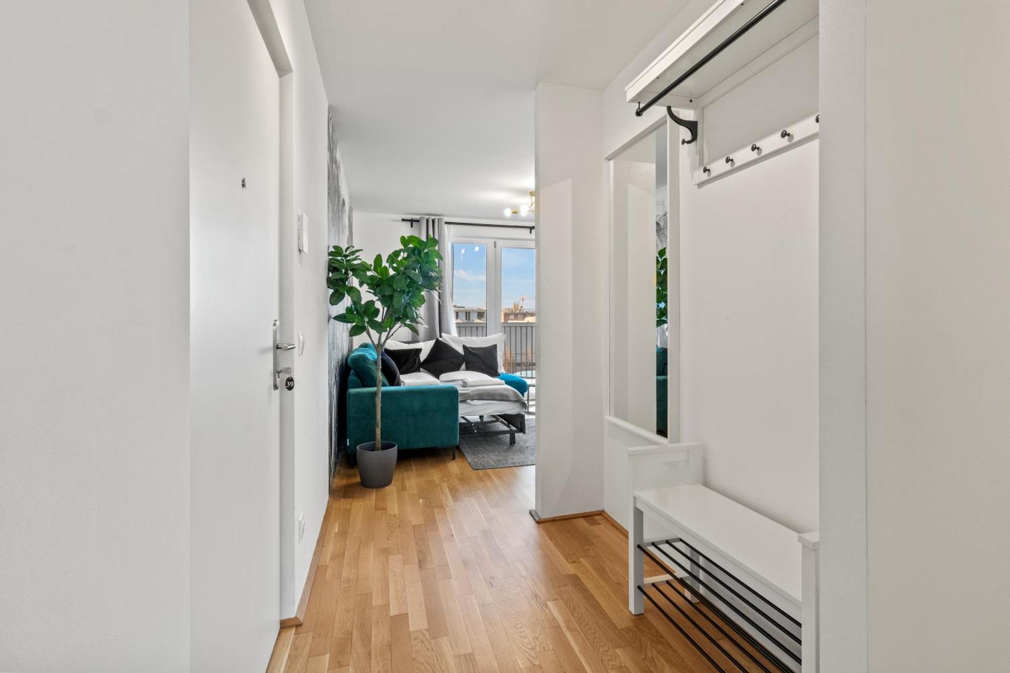 Balcony Apartment I 50 M² I Near City Center Вена Экстерьер фото
