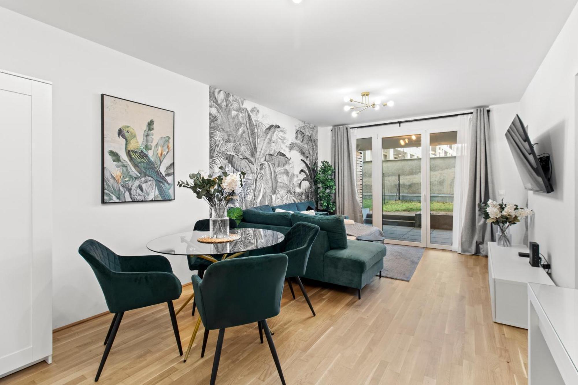 Balcony Apartment I 50 M² I Near City Center Вена Экстерьер фото