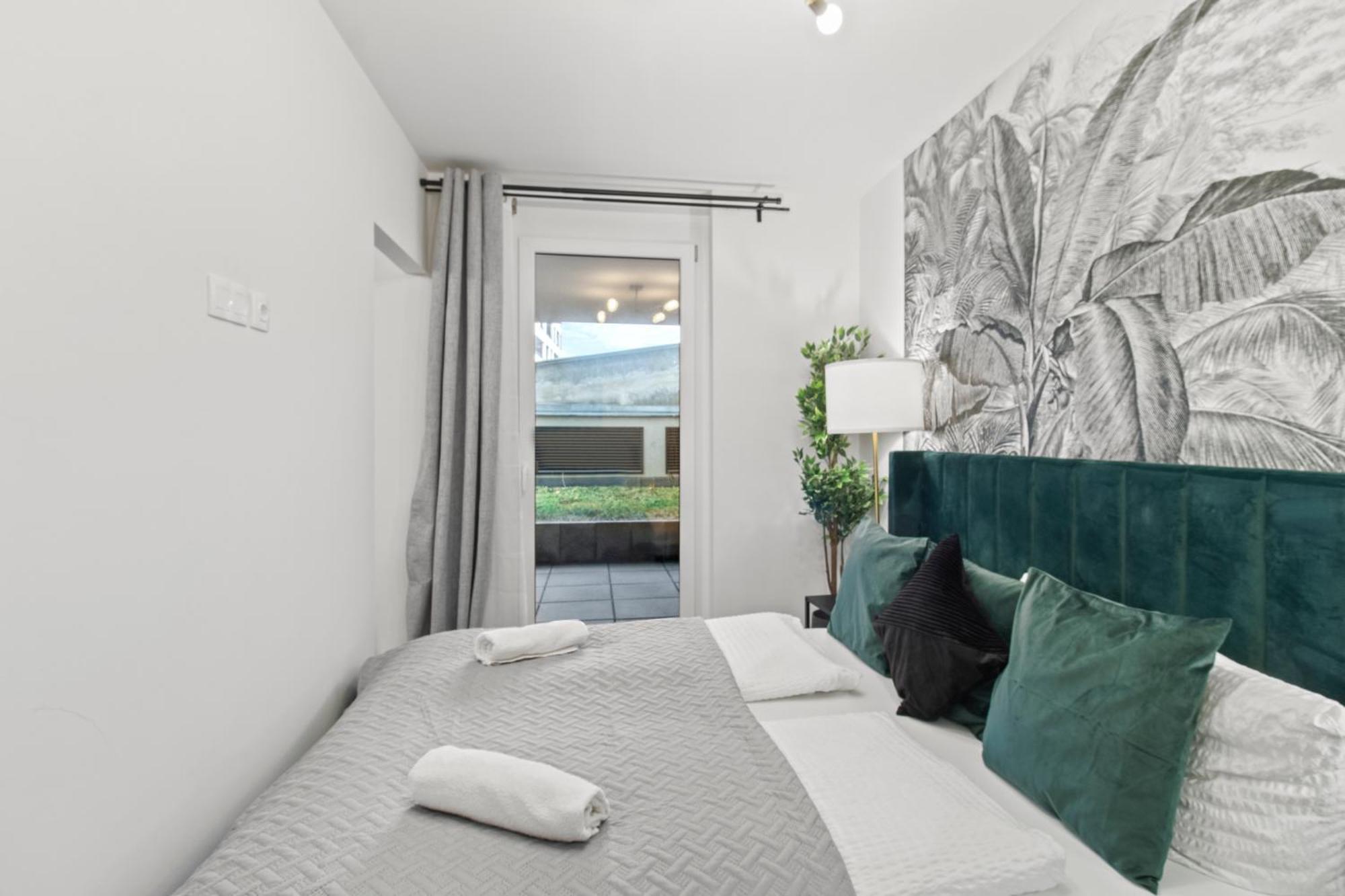 Balcony Apartment I 50 M² I Near City Center Вена Экстерьер фото