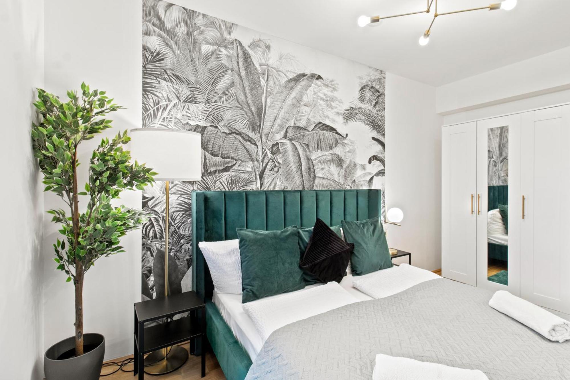 Balcony Apartment I 50 M² I Near City Center Вена Экстерьер фото