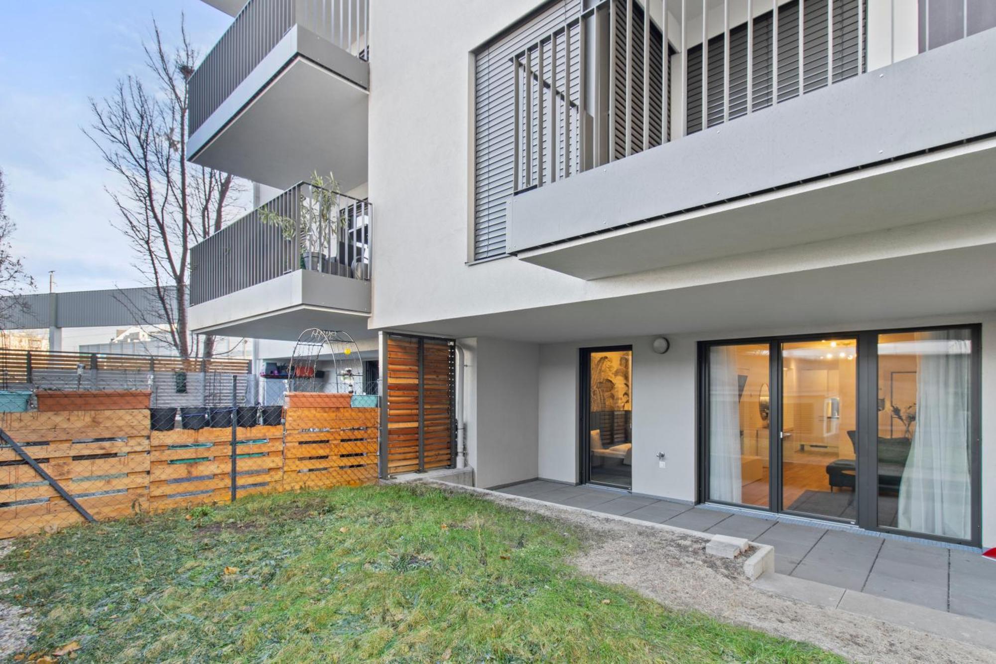 Balcony Apartment I 50 M² I Near City Center Вена Экстерьер фото